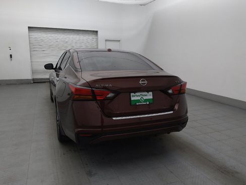 Used 2023 Nissan Altima 2.5 SV image 6