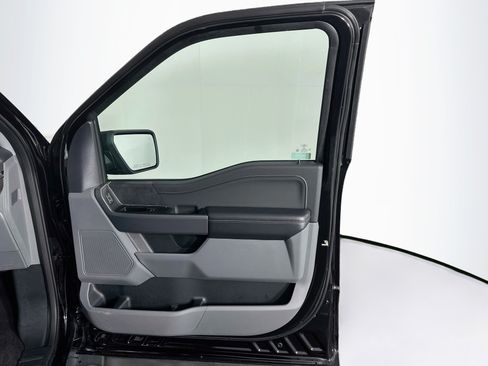 Used 2025 Ford F150 XLT w/ Equipment Group 301A Standard RWD image 30