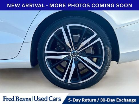 Used 2019 Volvo S60 T6 R-Design AWD/4WD image 11