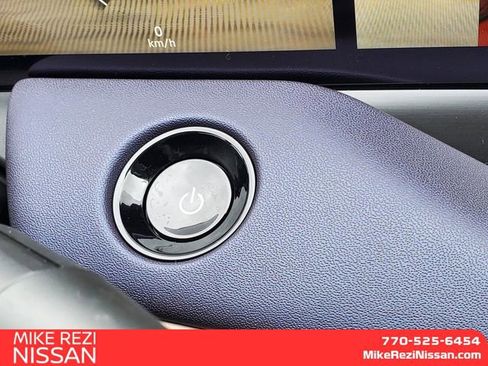 New 2026 Nissan Leaf Platinum+ w/ Cargo Package (Platinum+) image 18