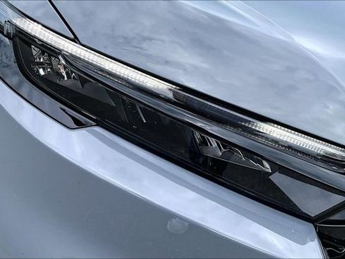 Used 2025 Honda CR-V Sport-L image 27