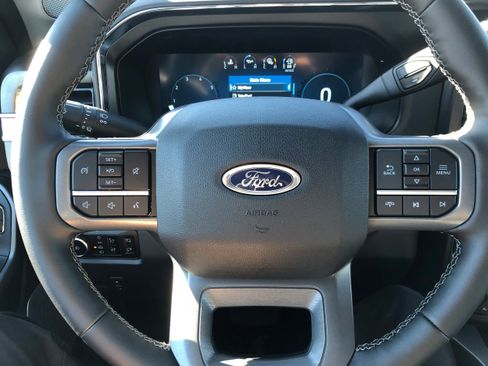 New 2026 Ford F250 Lariat w/ FX4 Off-Road Package image 15