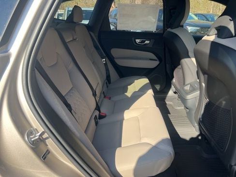 New 2026 Volvo XC60 B5 Plus w/ Protection Package Premier AWD/4WD image 15