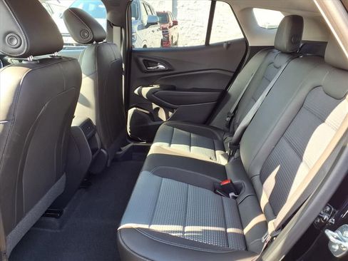 New 2026 Chevrolet Trax LT w/ Driver Confidence Package image 7