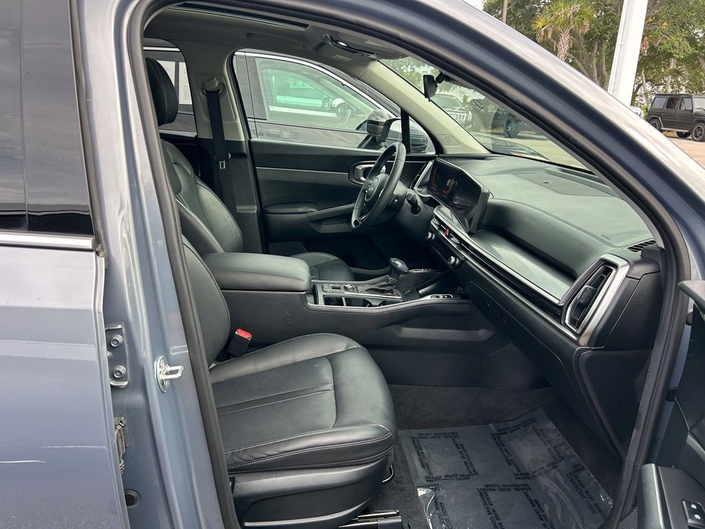 Used 2024 Kia Sorento S w/ Panoramic Sunroof Package FWD image 40