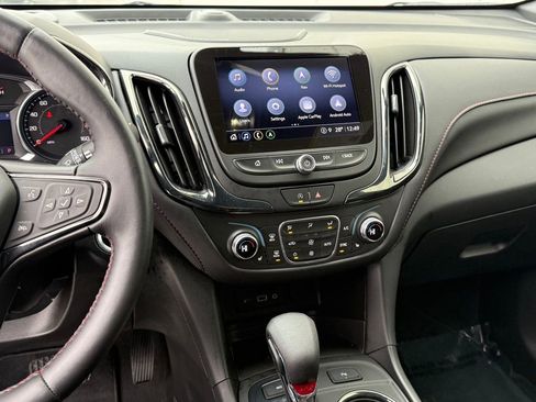 Used 2022 Chevrolet Equinox RS w/ RS Leather Package image 23