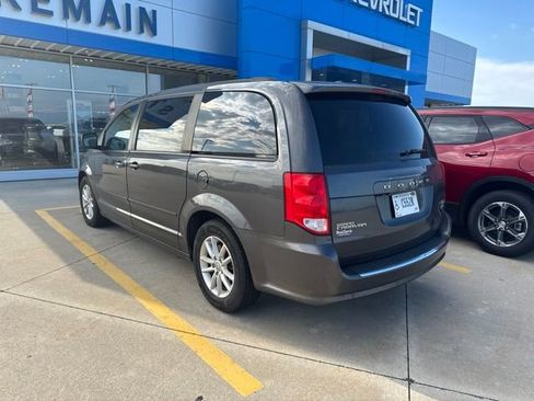Used 2015 Dodge Grand Caravan SXT w/ UConnect Hands-Free Group FWD image 4