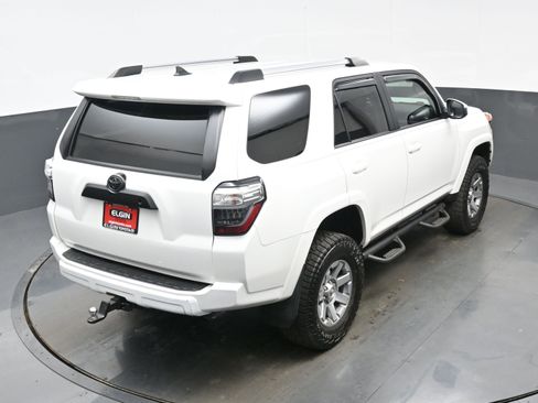 Used 2015 Toyota 4Runner Trail image 39