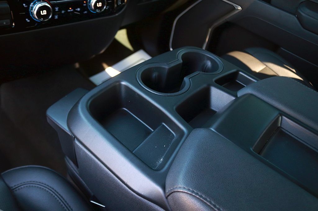Used 2026 GMC Sierra 1500 SLT AWD/4WD image 22