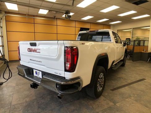 Used 2024 GMC Sierra 2500 SLE w/ SLE Value Package; AWD/4WD image 7