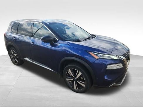 Used 2023 Nissan Rogue SL w/ SL Premium Package image 7