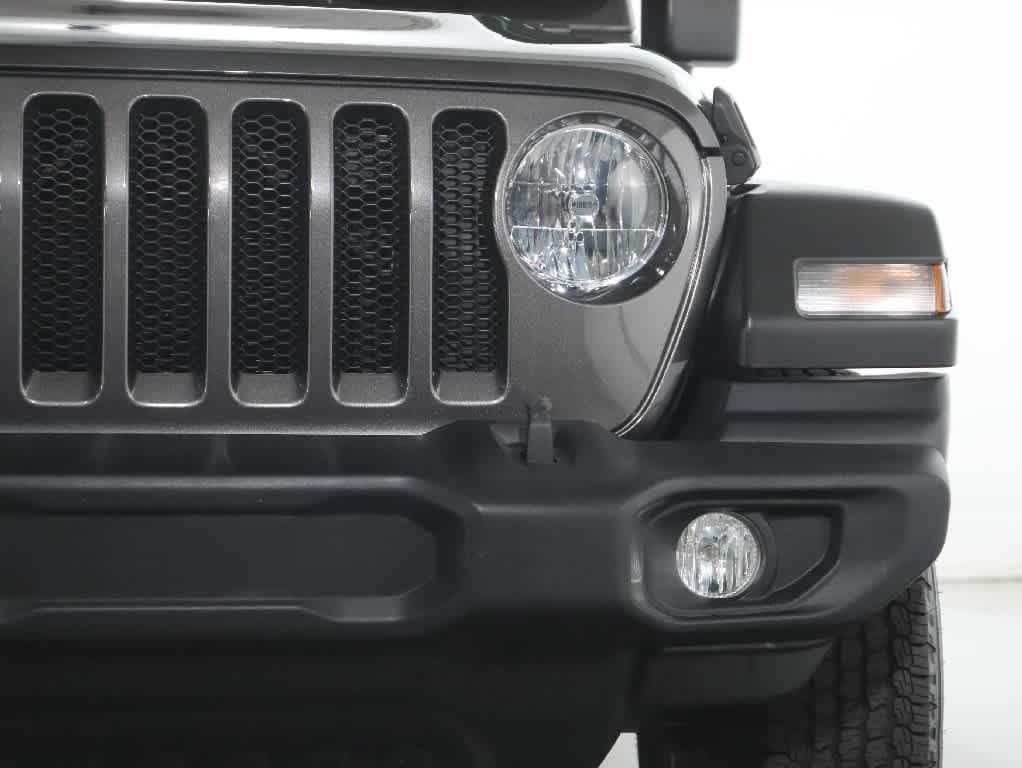 Used 2021 Jeep Wrangler Unlimited Sport AWD/4WD image 7