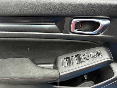 Used 2025 Honda Civic Type R image 10