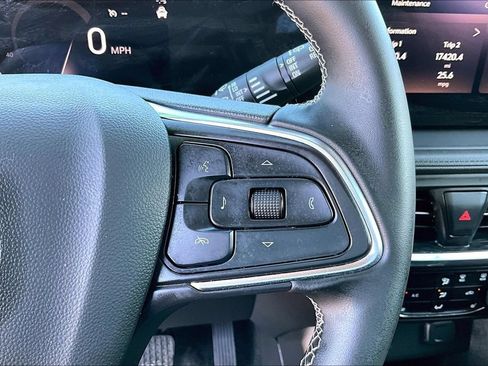 Used 2024 Buick Encore GX Preferred w/ Comfort Package AWD/4WD image 19