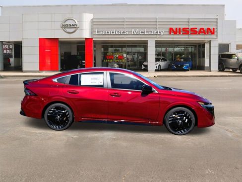 New 2026 Nissan Sentra SR w/ Floor Mat Package FWD image 2