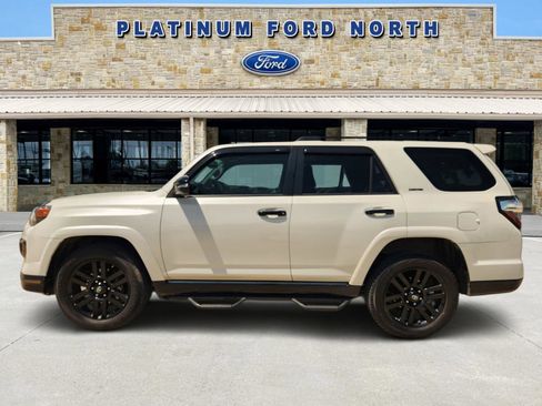 Used 2021 Toyota 4Runner Nightshade AWD/4WD image 3