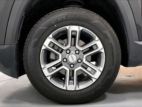 Used 2025 GMC Terrain Elevation FWD image 10