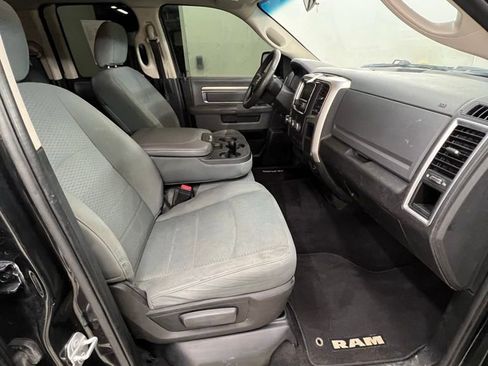 Used 2017 RAM 1500 Classic SLT AWD/4WD image 7