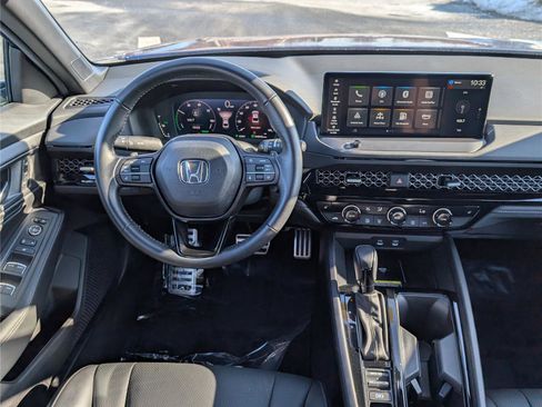 Used 2025 Honda Accord Sport image 16