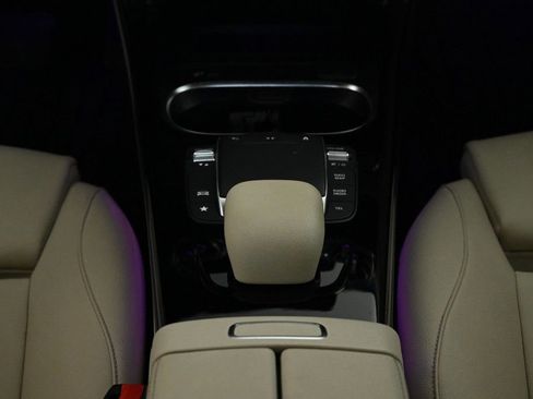 Used 2021 Mercedes-Benz A 220 image 14