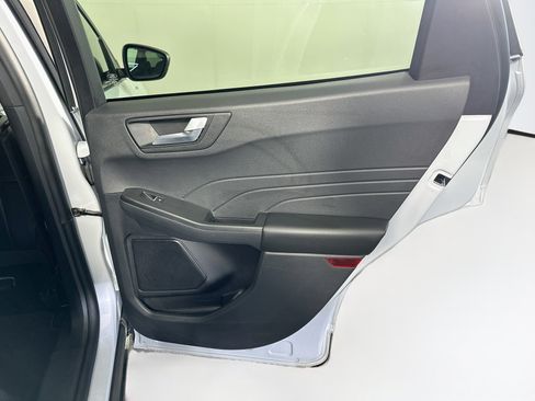 Used 2025 Ford Escape ST-Line FWD image 28