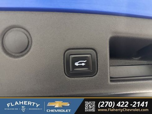 Used 2019 Chevrolet Equinox LT image 19