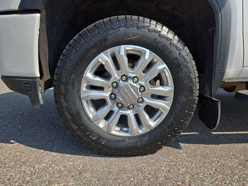 Used 2020 GMC Sierra 3500 Denali w/ Denali Ultimate Package AWD/4WD image 10