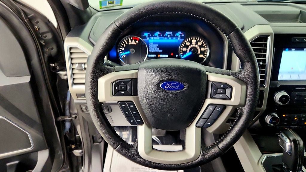 Used 2016 Ford F150 Lariat w/ Equipment Group 502A Luxury AWD/4WD image 13