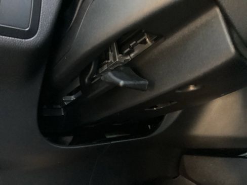 Used 2022 Ford Escape SE image 59