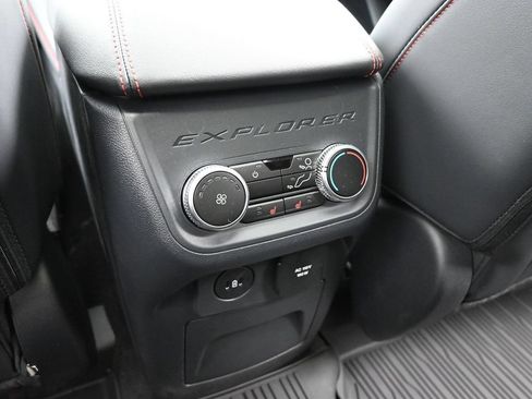 New 2026 Ford Explorer ST-Line w/ ST-Line Street Pack AWD/4WD image 22