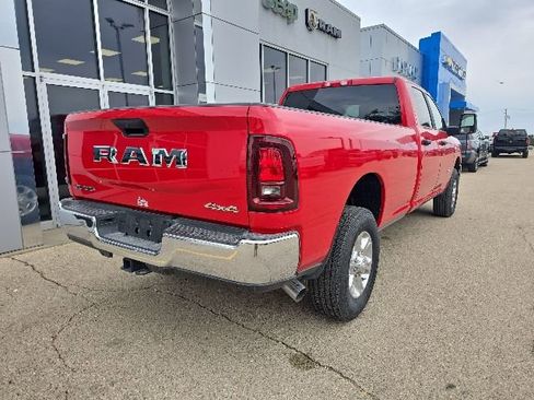 New 2026 RAM 3500 Big Horn AWD/4WD image 7