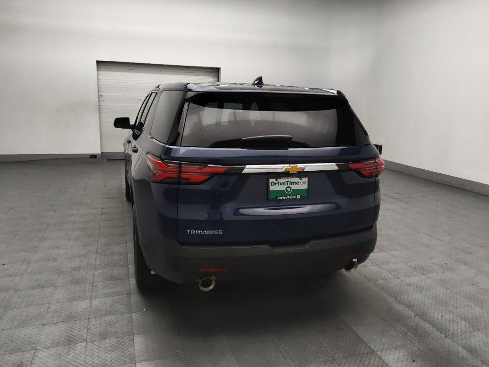Used 2022 Chevrolet Traverse LS FWD image 6