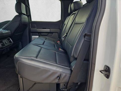 Used 2025 Ford F150 Lariat w/ Equipment Group 502A High AWD/4WD image 17