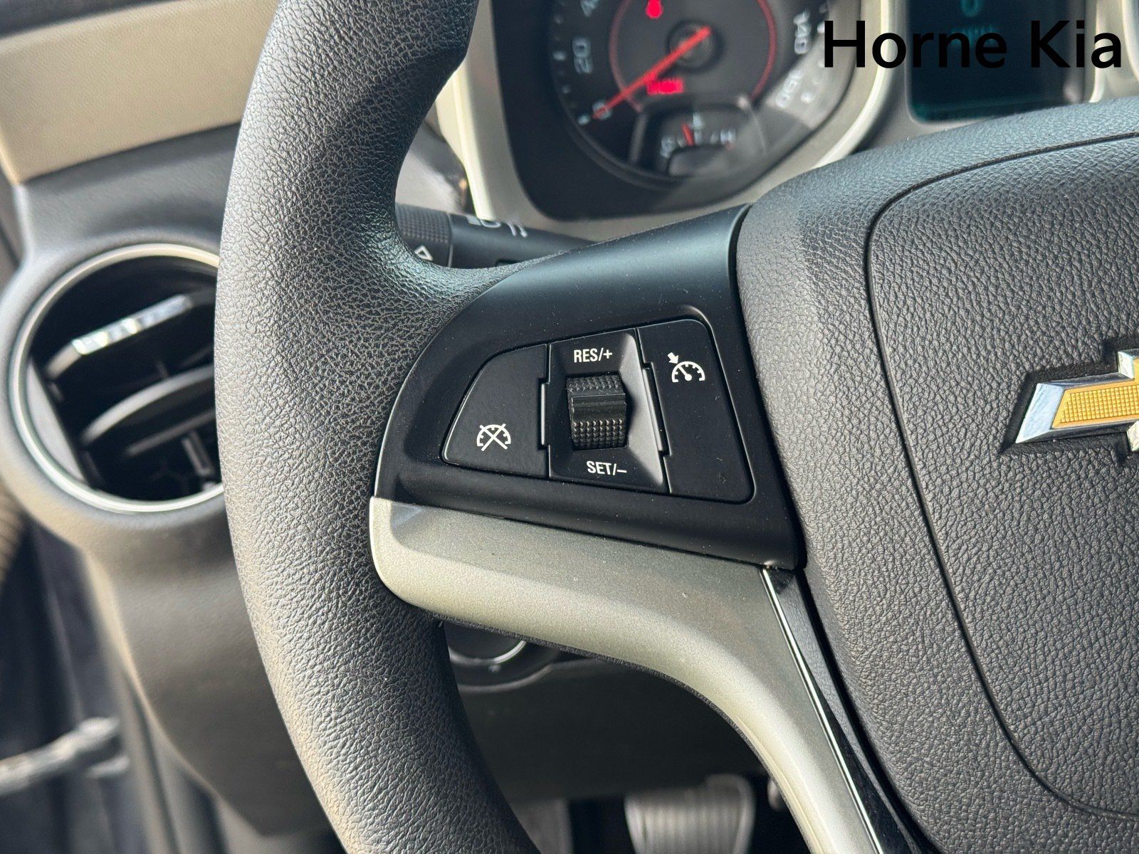 Used 2013 Chevrolet Camaro LS RWD image 17