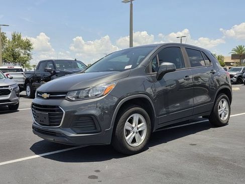 Certified 2020 Chevrolet Trax LS AWD/4WD image 2