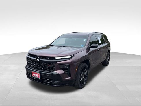 Used 2026 Chevrolet Traverse RS FWD image 16