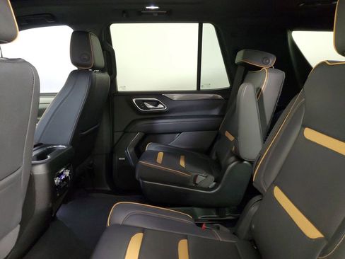 Used 2023 GMC Yukon AT4 w/ Max Trailering Package AWD/4WD image 12