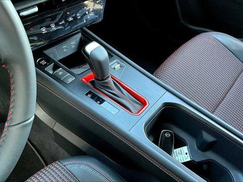 Certified 2026 Nissan Kicks SR FWD image 7