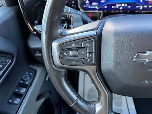Used 2022 Chevrolet Silverado 1500 ZR2 w/ Technology Package image 27