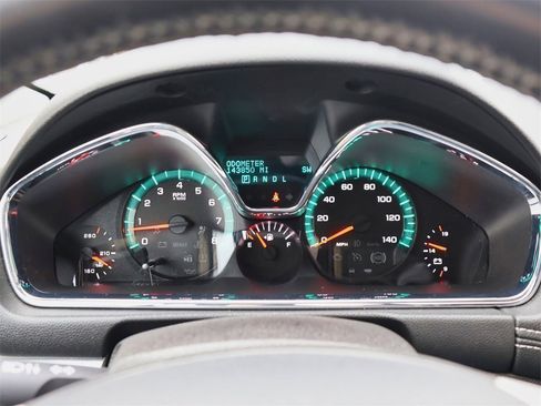 Used 2017 Chevrolet Traverse LT image 29