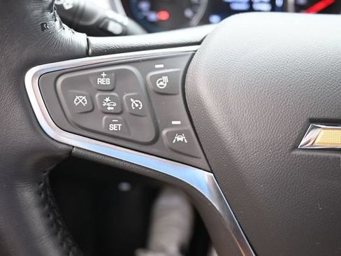 Used 2022 Chevrolet Equinox Premier FWD image 15
