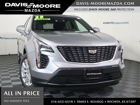 Used 2023 Cadillac XT4 Luxury w/ Cold Weather Package FWD image 1