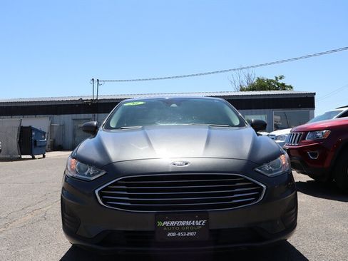 Used 2020 Ford Fusion SE FWD image 2
