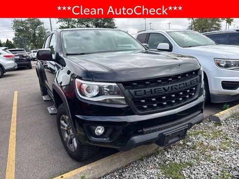Used 2017 Chevrolet Colorado Z71 AWD/4WD image 3
