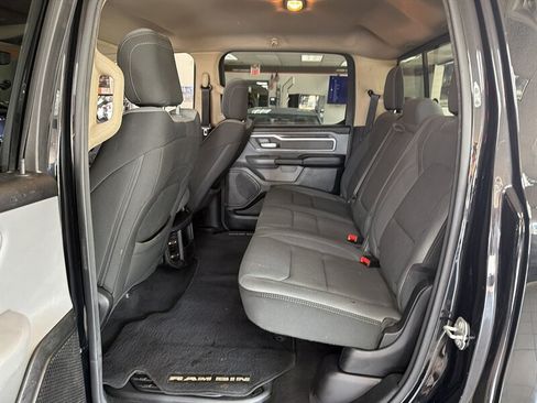 Used 2020 RAM 1500 Big Horn AWD/4WD image 17