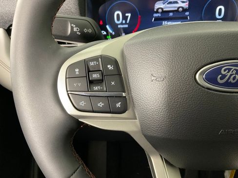 New 2026 Ford Explorer Active w/ Active Comfort Package RWD image 25