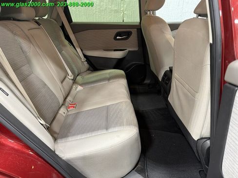 Used 2023 Nissan Rogue SV AWD/4WD image 10