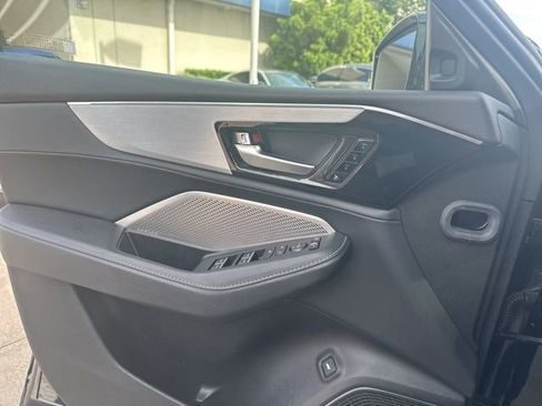Used 2024 Acura MDX FWD w/ Technology Package image 8