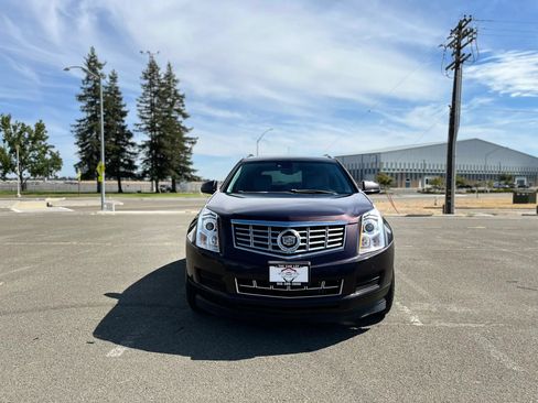 Used 2015 Cadillac SRX Luxury w/ Driver Awareness Package FWD image 2