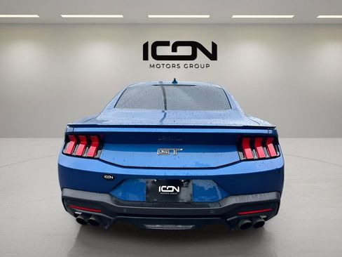 Used 2024 Ford Mustang GT Premium image 4